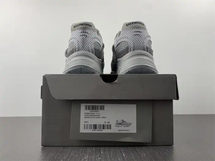 Rep BK BLCG PHANTOM SNEAKER 678869 W2E91 1715 0123