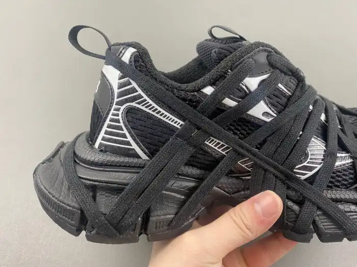 Rep BK BLCG 3XL SNEAKER 734734 W3XL1 1090 0126