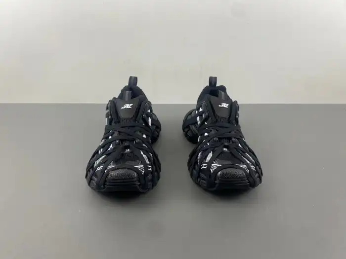 Rep BK BLCG 3XL SNEAKER 734734 W3XL1 1090 0126