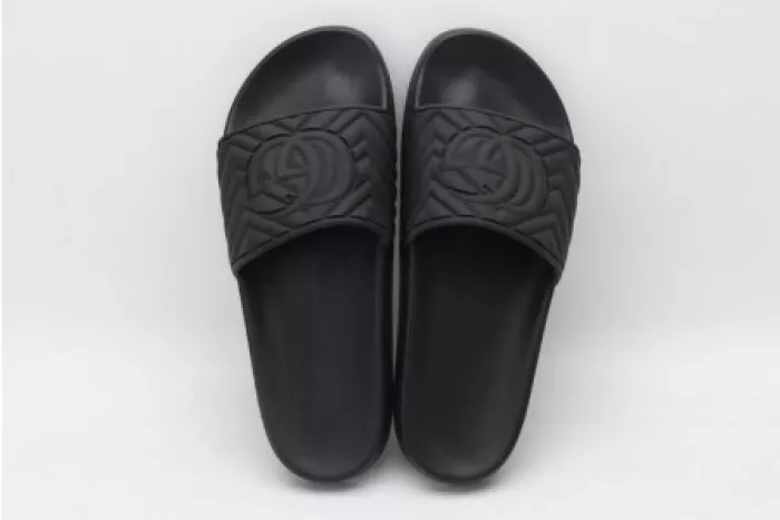 Rep BK GUCC SLIPPERS ALL BLACK 0113