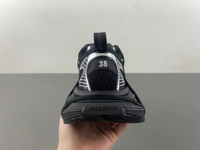 Rep BK BLCG 3XL SNEAKER 734734 W3XL1 1090 0126