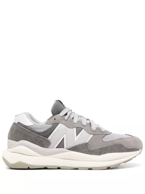 BK New Balance logo-patch panelled sneakers  0112