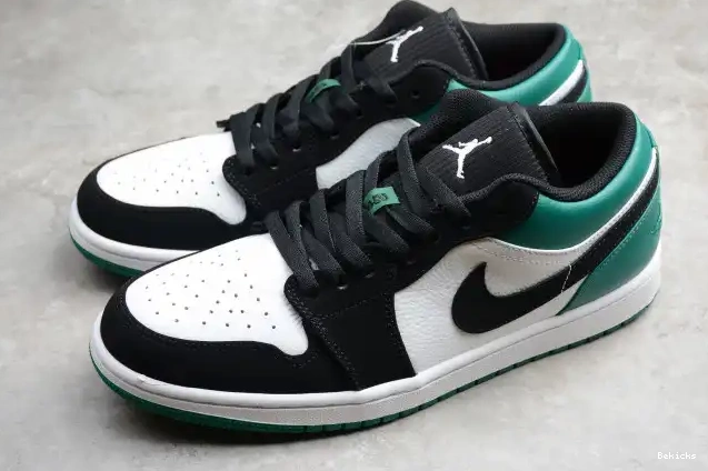 Reps BK Jordan Black Mystic White 553558-113 Low Green 1 Air 0224