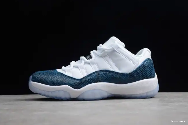 Reps BK CD6846-102 Blue 11 Low Air Jordan Navy Snakeskin 0214