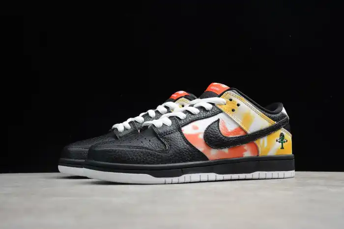 Reps BK NIKE SB DUNK LOW RAYGUN TIE-DYE BLACK BQ6832-001 0203