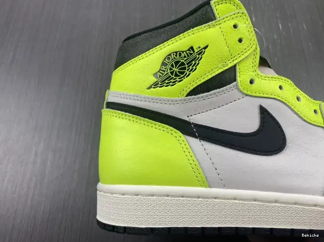 Rep BK 555088-702 Air Jordan 1 Volt OG High 0210