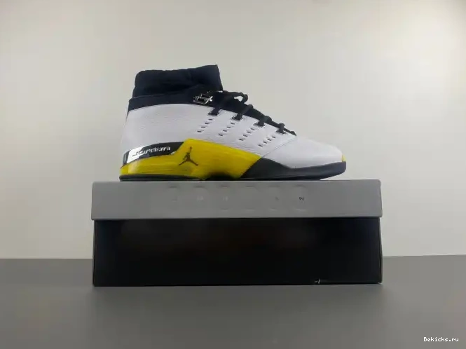 Rep BK Jordan 17 FJ0395-100 Air Low Lightning 0219