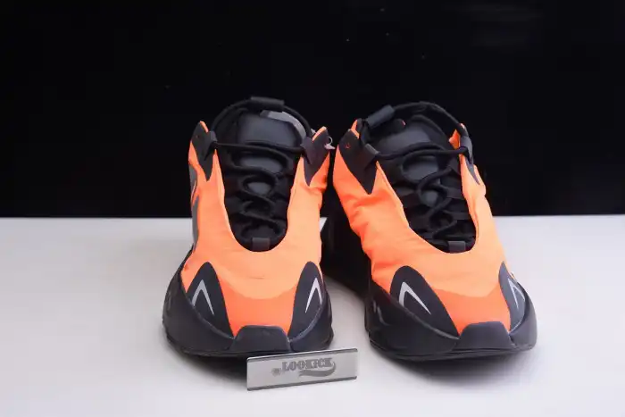 Rep BK Adidas Yeezy Boost 700 MNVN Orange FV3258 0205