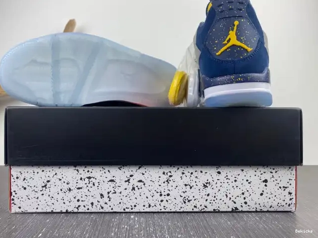 Rep BK AJ4-1036660 4 Michigan Jordan Air (PE) Retro 0221