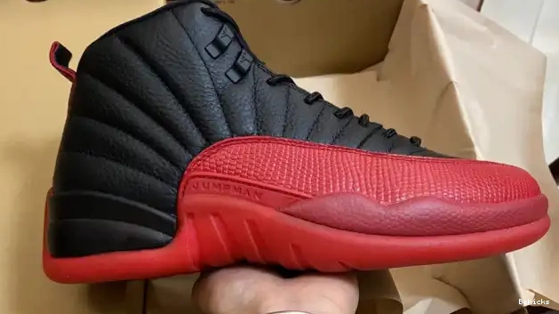 Rep BK 002 Retro Flu (2016) 130690 Game Jordan 12 0223